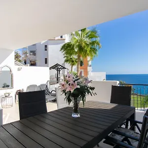 Beautiful With Stunning Sea Views And A Large Terrace! Apartamento